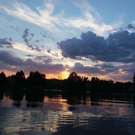 Neptun Apartman Domsod Buitenkant foto